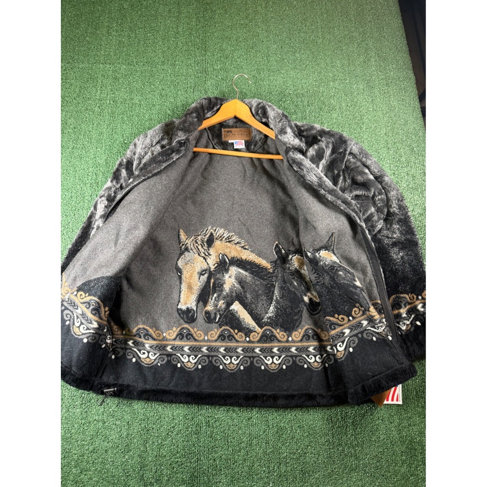 Bear Ridge Outfitters Fleece Jacket Mens XL Gray NEW Horse Graphic Faux Fur Zip - Picture 5 of 8